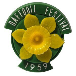 Vintage 1959 Daffodil Festival Pin Puyallup Washington Brooch Yellow Green